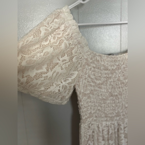 Baltic born Aspen Smocked Lace Maxi Dress - Picture 7 of 9